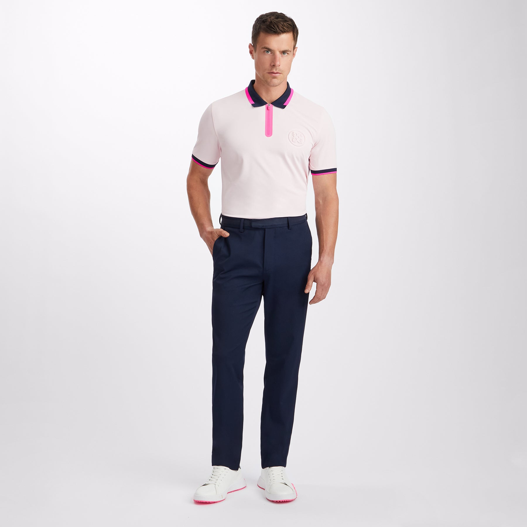 EMBOSSED LOGO RIB COLLAR QUARTER ZIP TECH PIQUÉ 男士 短袖POLO衫